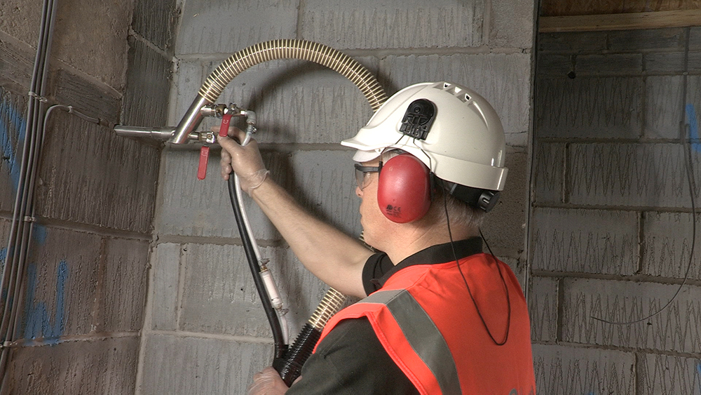 Fast, highly efficient cavity insulation using airpop (expanded polystyrene, EPS) blown bead for new properties